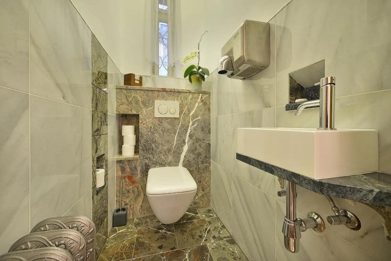Apartman Dalia Janáčkovo nábřeží Praha