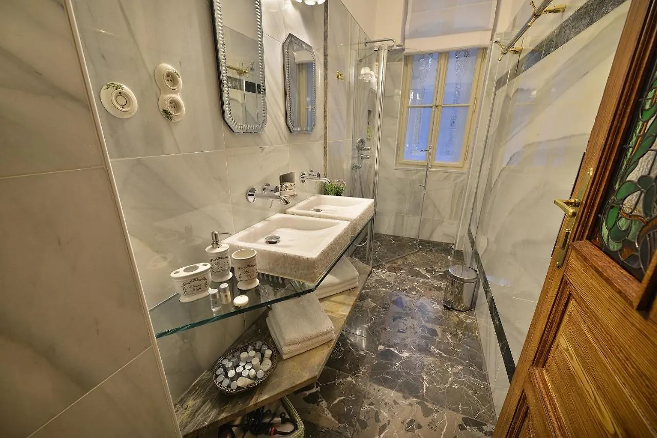 Apartman Dalia Janáčkovo nábřeží Praha Česká republika