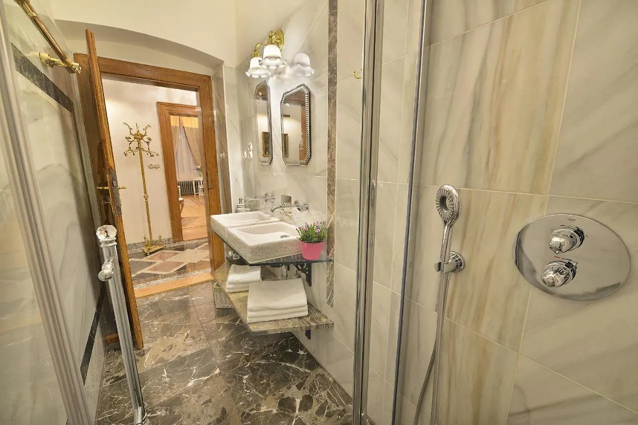 Apartman Dalia Janackovo Nabrezi Praga