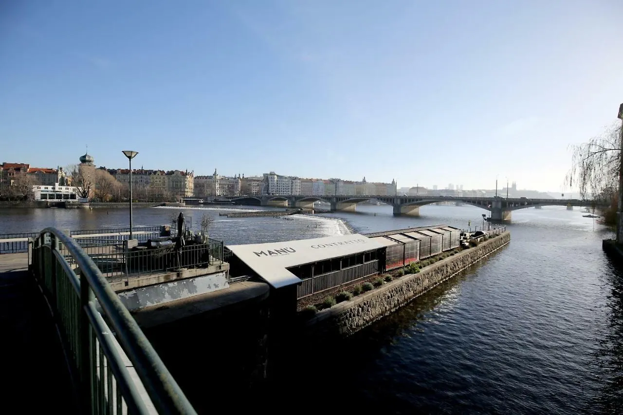 Apartman Dalia Janackovo Nabrezi Praga 0*,  Czechy
