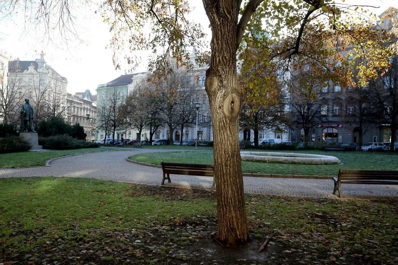 Apartman Dalia Janackovo Nabrezi Praga Apartament